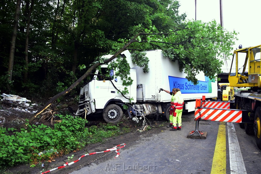 Schwerer VU A 3 Rich Oberhausen Hoehe AK Leverkusen P365.JPG - Miklos Laubert